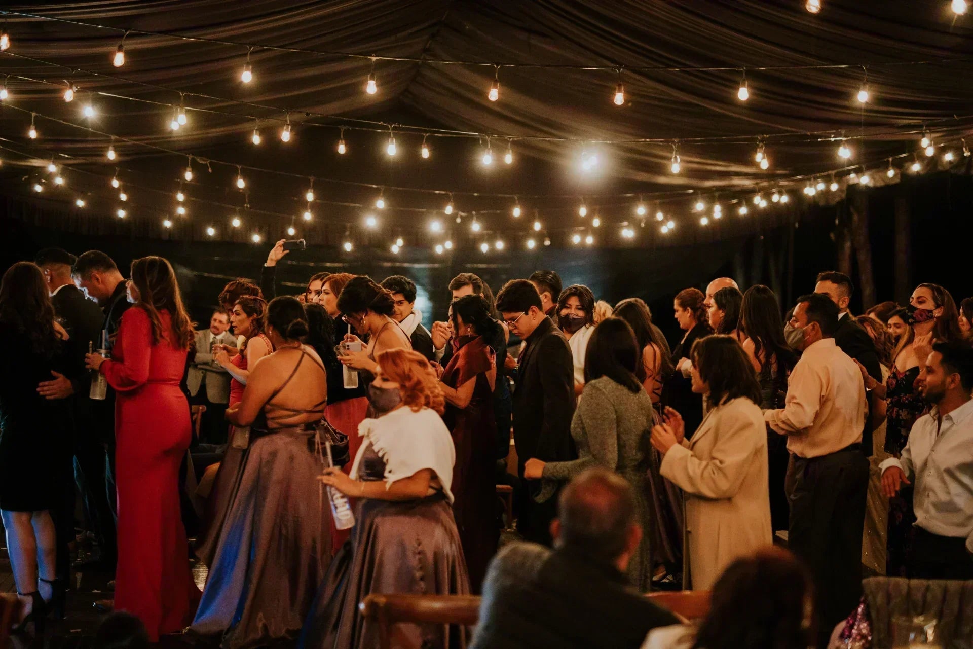 Your Complete Guide on What to Wear to a Wedding in Australia
