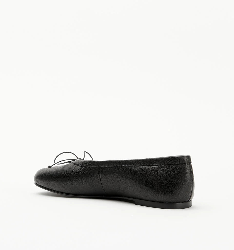 Elysian Collective Alias Mae Lana Black Tumble