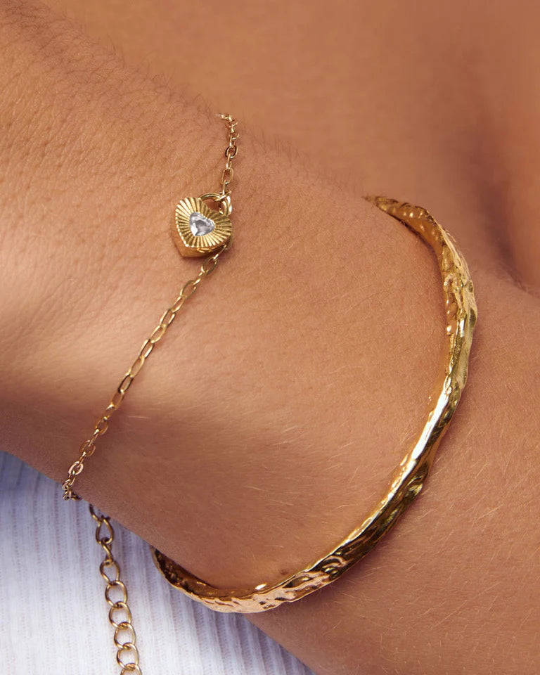 ARMS OF EVE - RUBY HEART BRACELET (STONE)