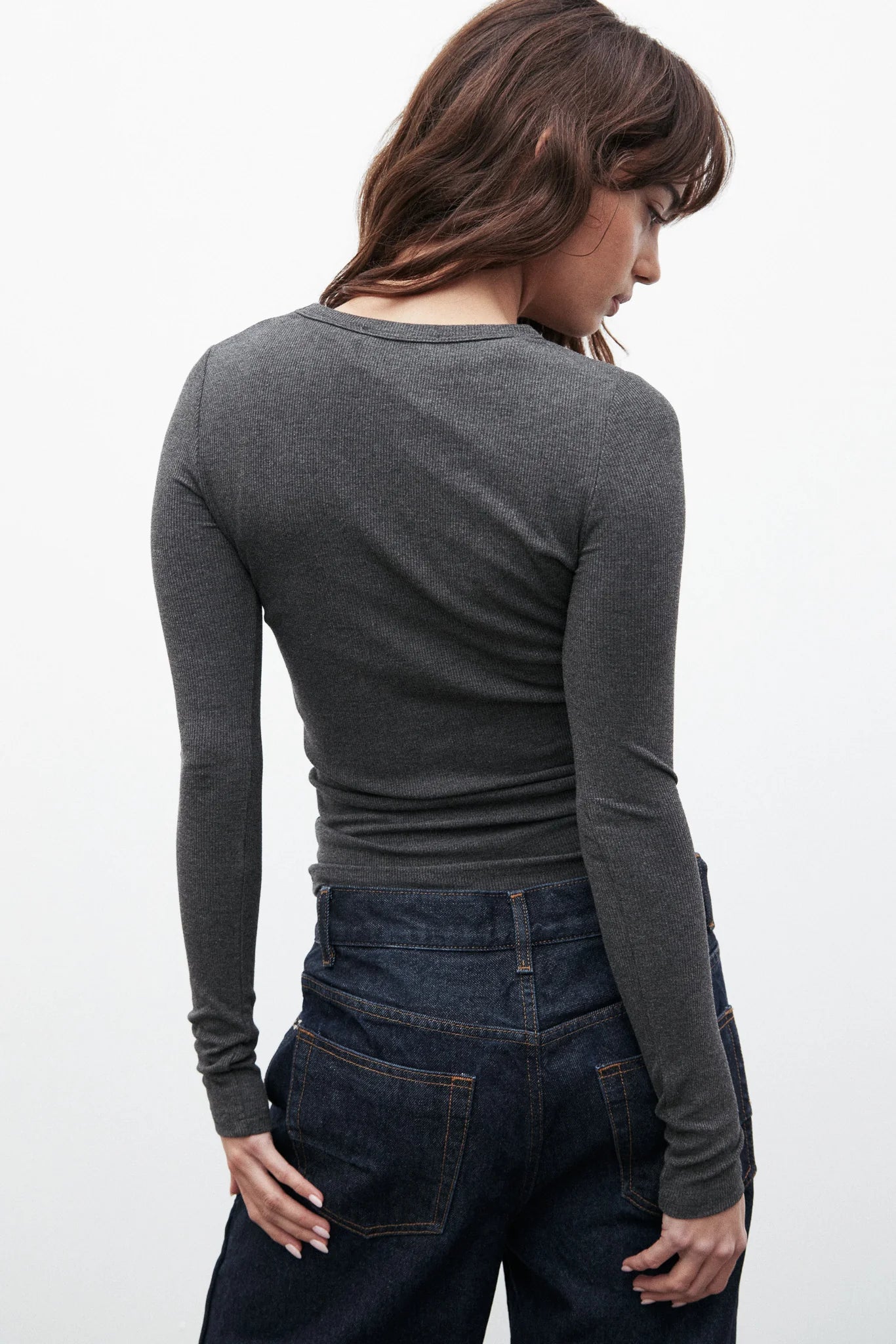Elysian Collective Bayse Brand Nyla Top Dark Heather Grey