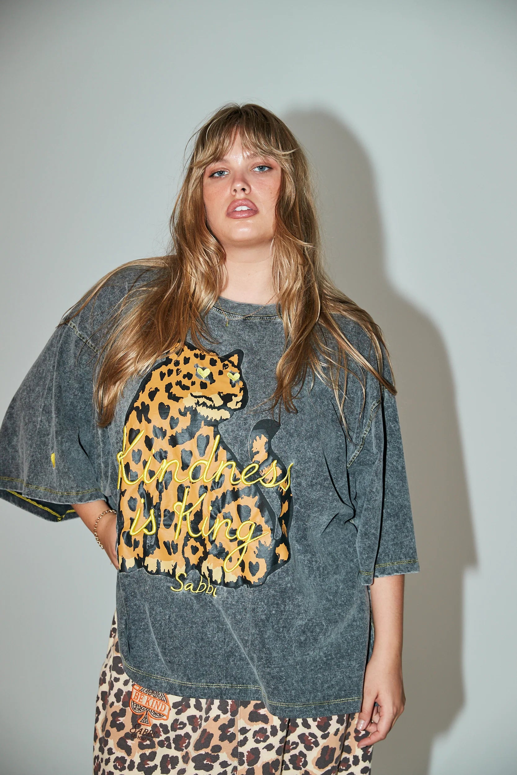 Elysian Collecive Sabbi The Choose Kindness Oversized Tee Charcoal