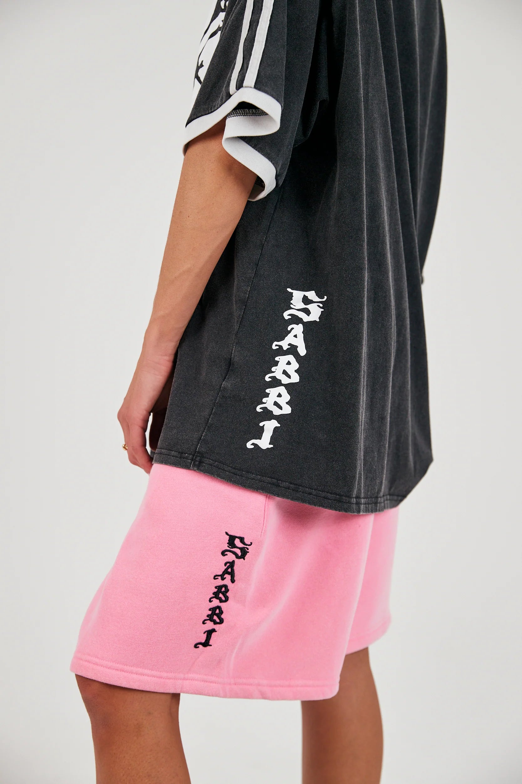 SABBI - THE HIBISCUS TEE (WASHED BLACK)