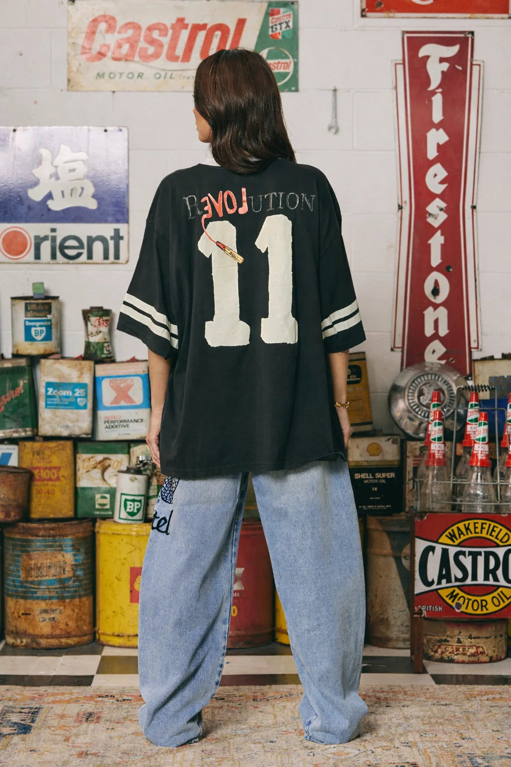 Elysian Collective Sabbi The Very Oversized Love Revolution Tee Black