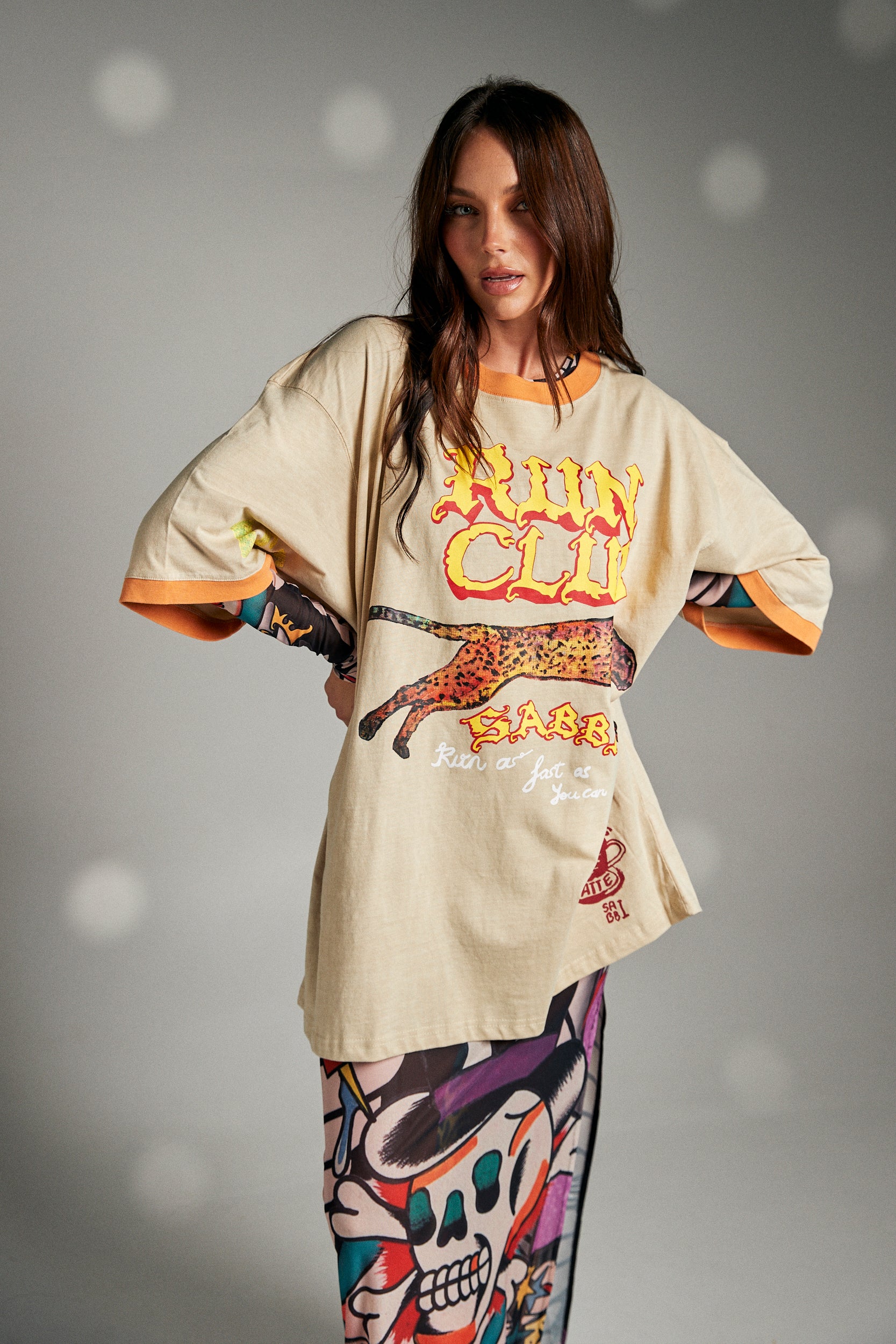Elysian Collective Sabbi The Very Oversized Run Club Tee Sand