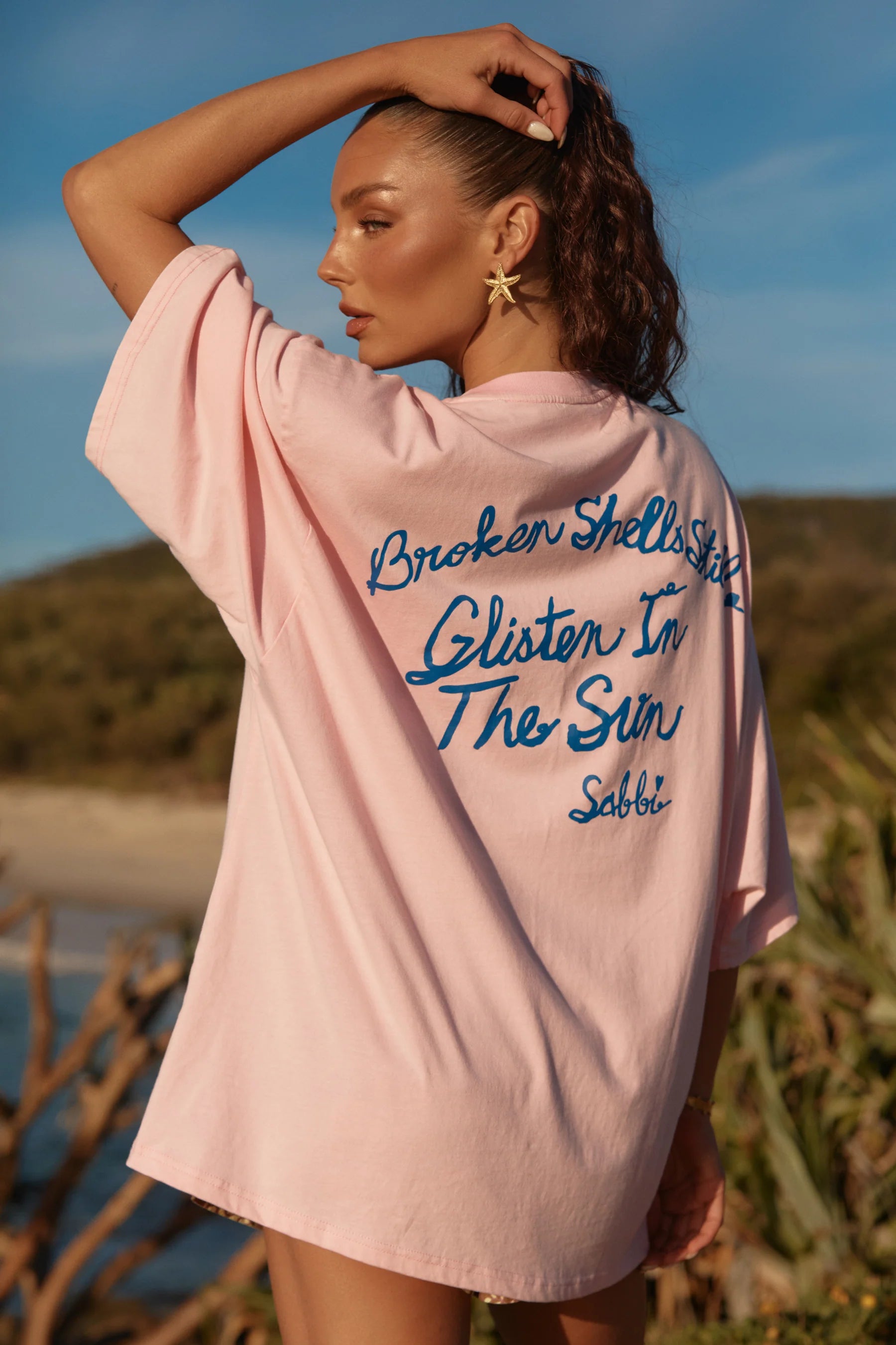 SABBI - THE VERY OVERSIZED SHELL TITTY TEE (LIGHT PINK)