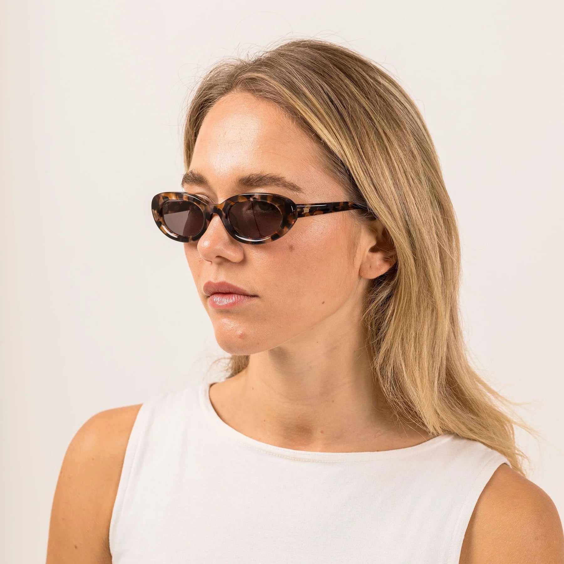 Elysian Collective Sito Shades Lourdes Pebble Tort