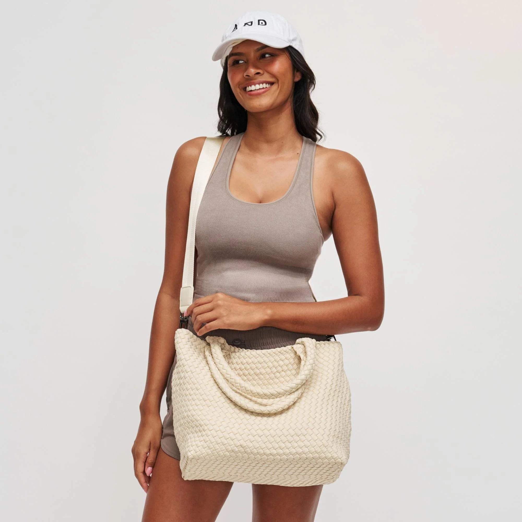 Elysian Collective Sky's The Limit Medium Tote Cream