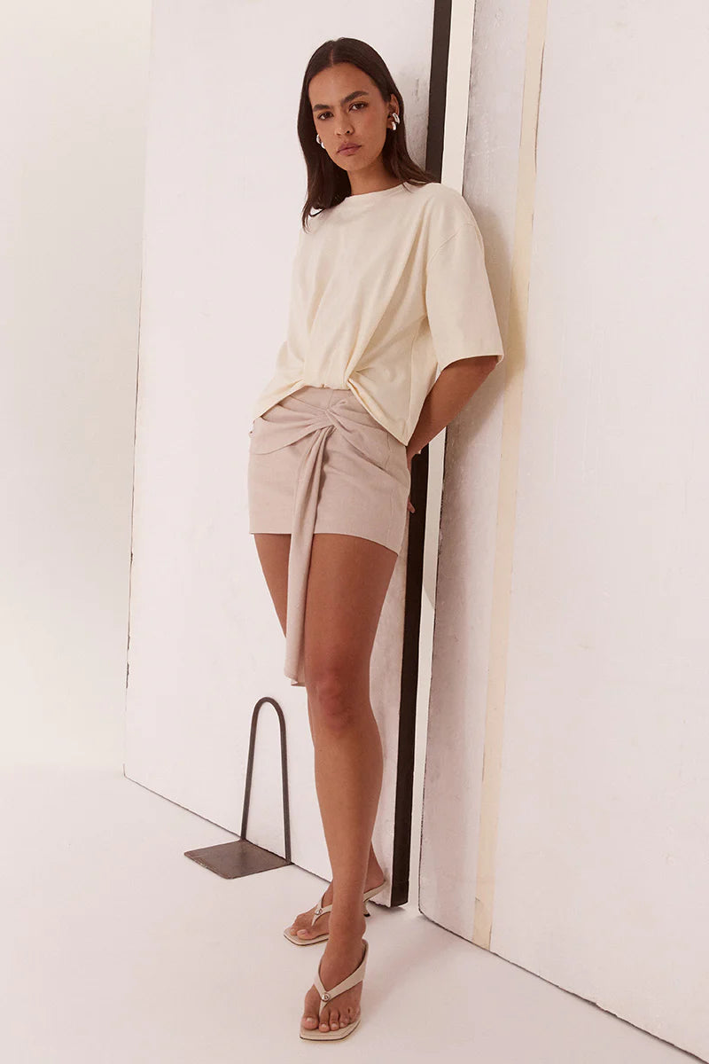 Elysian Collective Sovere Studio Izel Tee Pannacotta