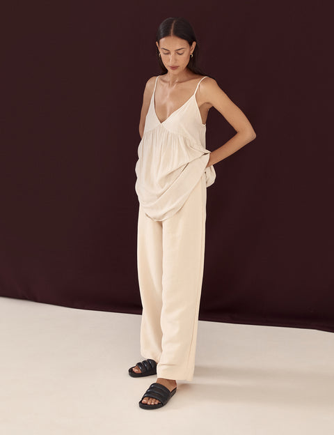 Elysian Collective La Tribe Resort Slide Black