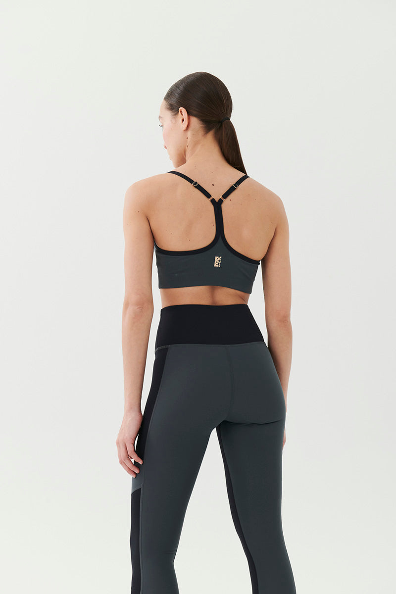 Elysian Collective Pe Nation League Sports Bra (Dark Grey/Charcoal)
