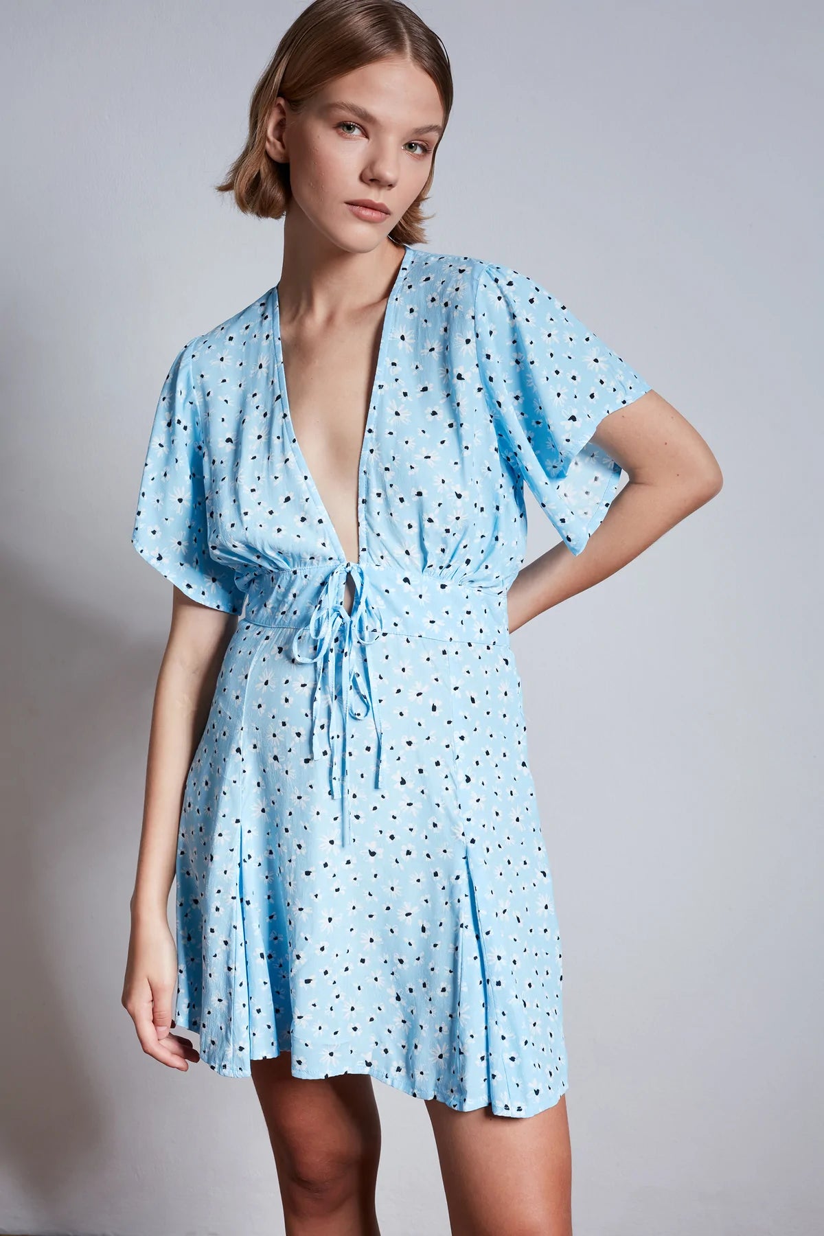 Elysian Collective Rue Stiic Leslie Mini Dress Wildflower Floral