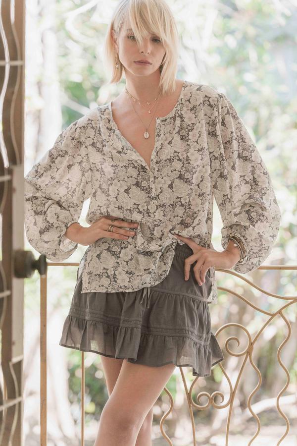 SOLEILUNA - Tiered Tie Mini (Smoked Black)