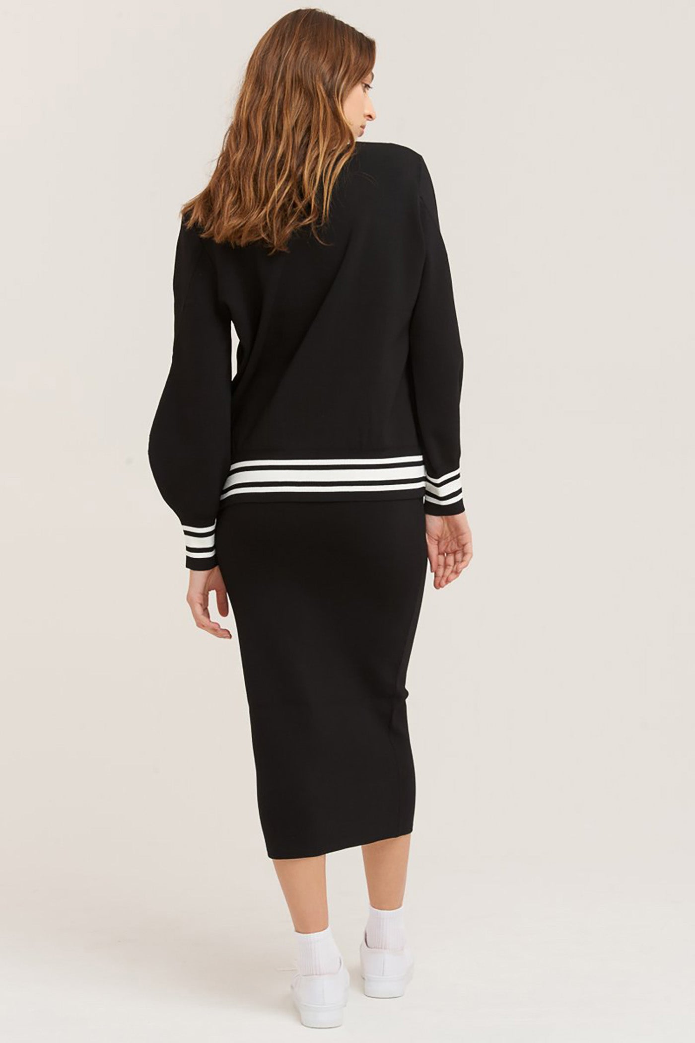 Vestire: Sure Thing Sweater (Black)