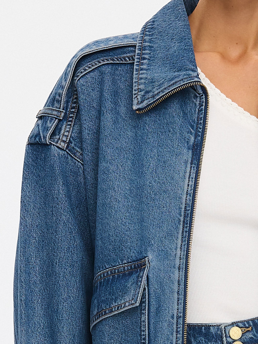 KIVARI - RITA DENIM JACKET (DRIFT BLUE)