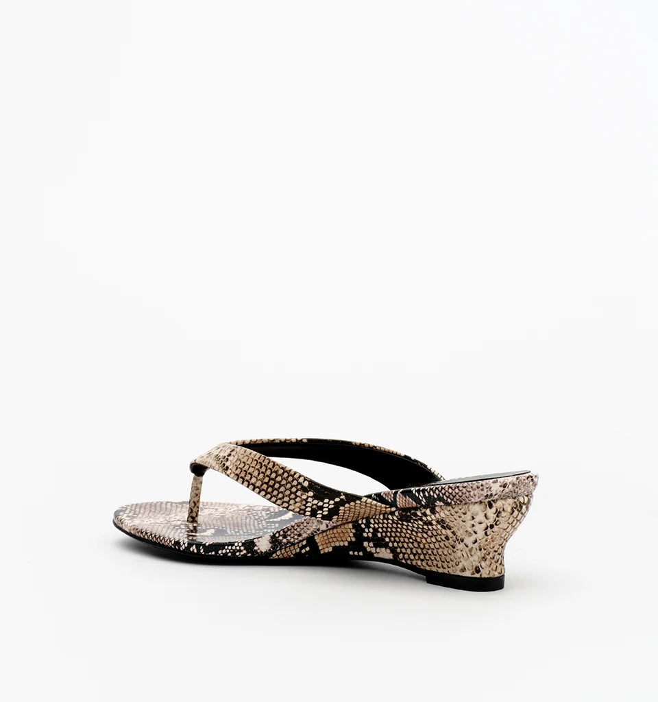 Elysian Collective Alias Mae Jilly Stone Snake