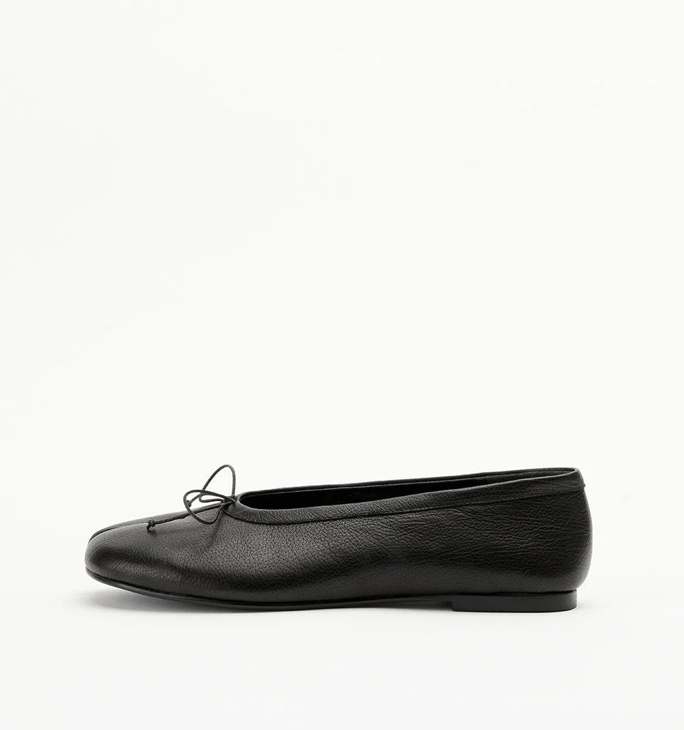 Elysian Collective Alias Mae Lana Black Tumble