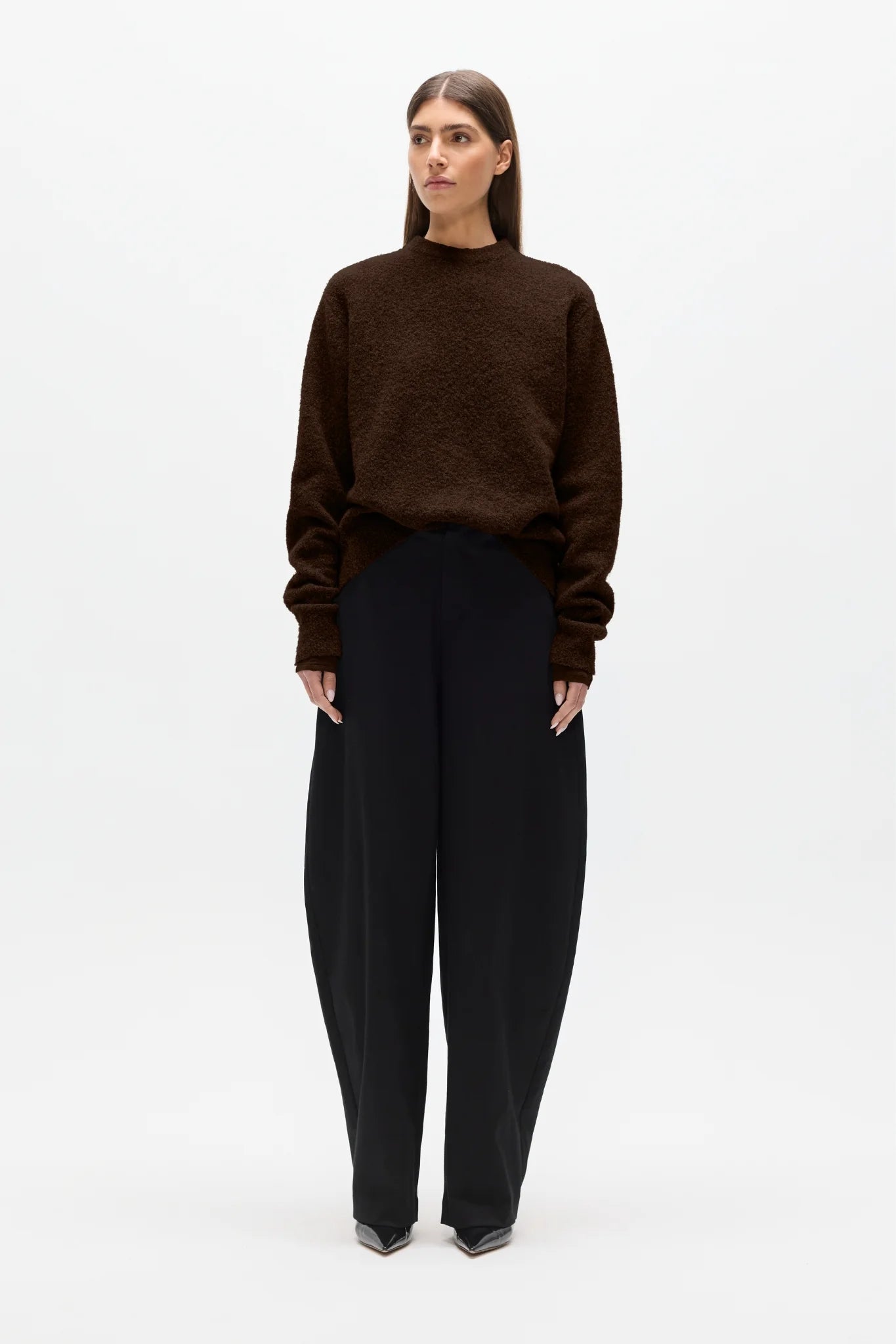 Elysian Collective Bayse Brand Stella Crew Neck Bear