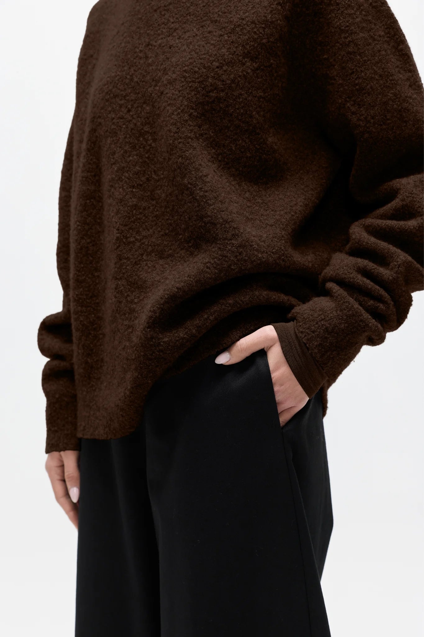 Elysian Collective Bayse Brand Stella Crew Neck Bear