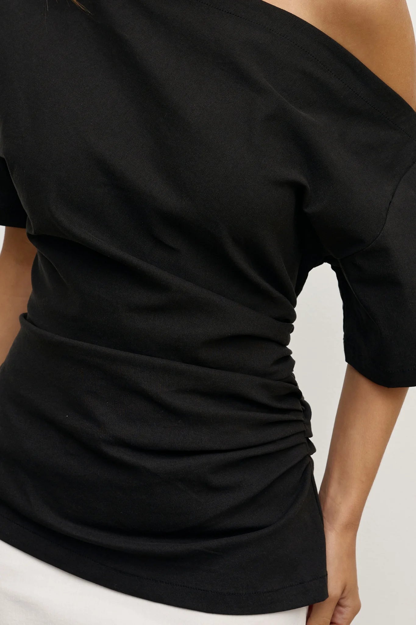 Elysian Collective Bayse Brand Suki Top Black