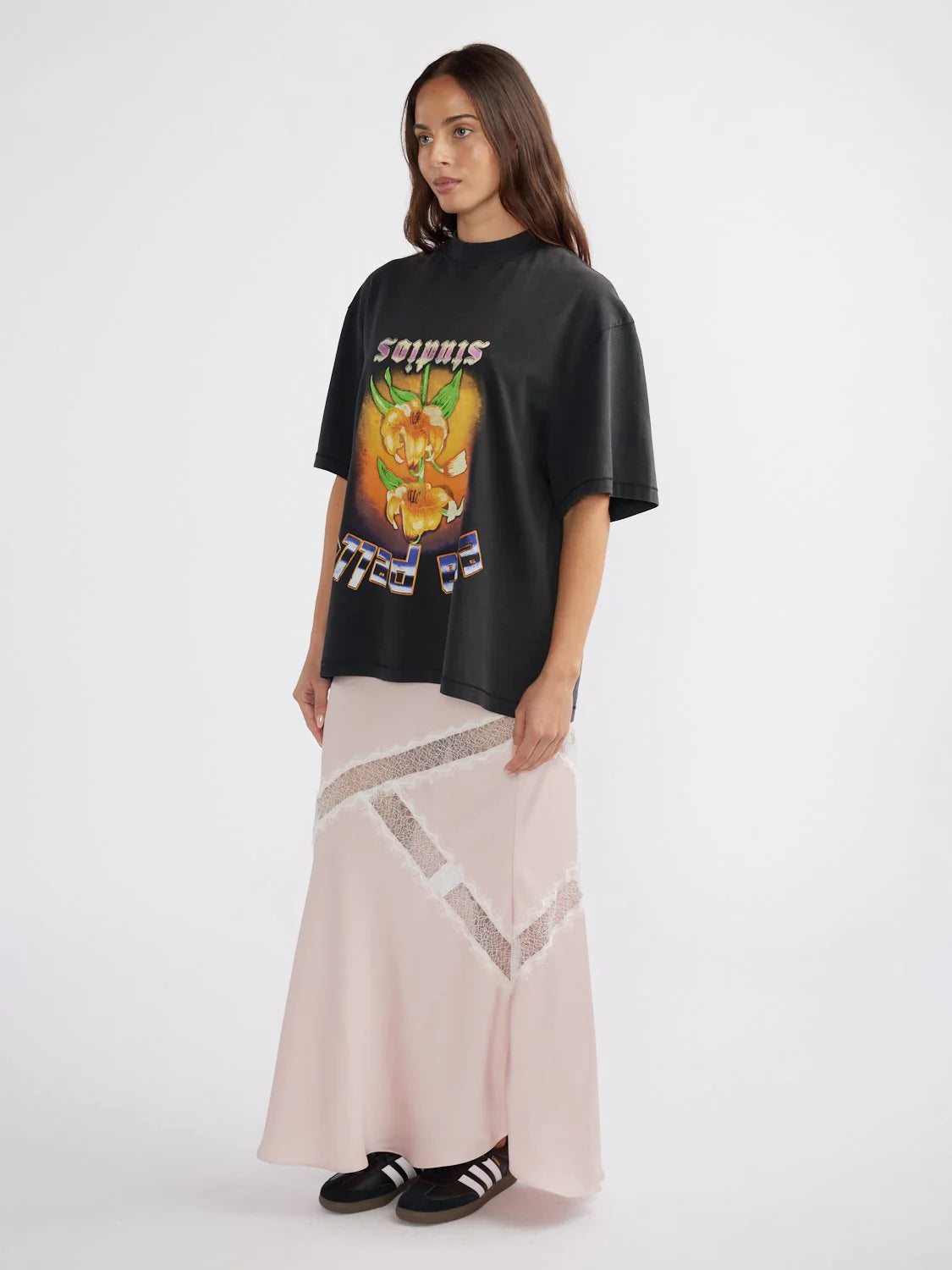 Elysian Collective Ena Pelly Sunset Tee Vintage Black