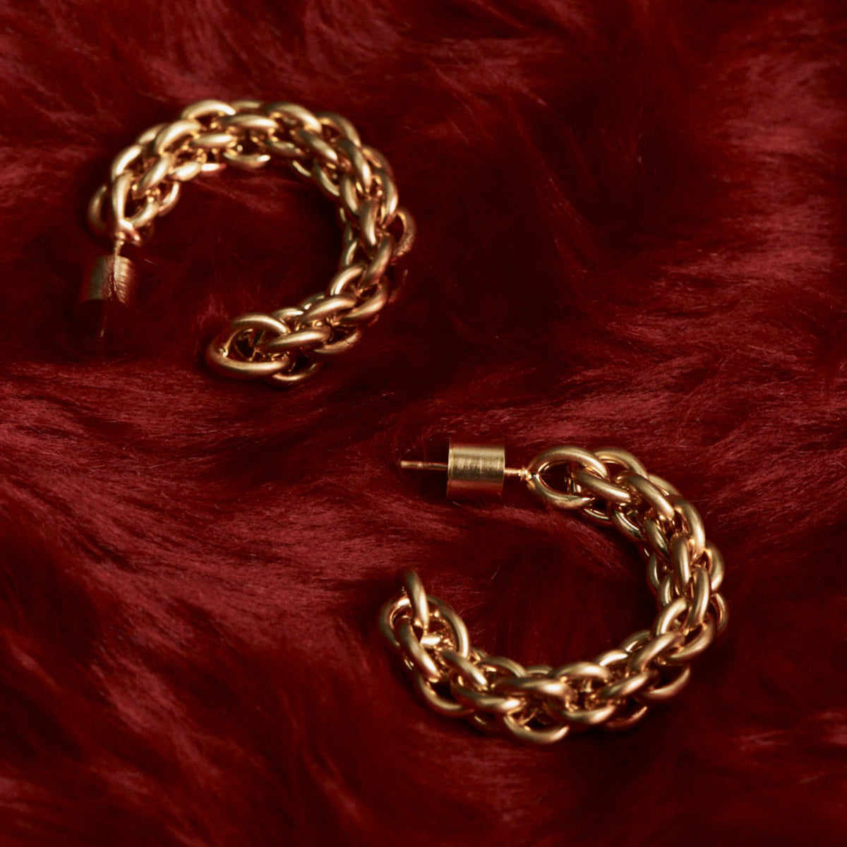 Elysian Collective Gimme Tangled Chain Hoops Gold