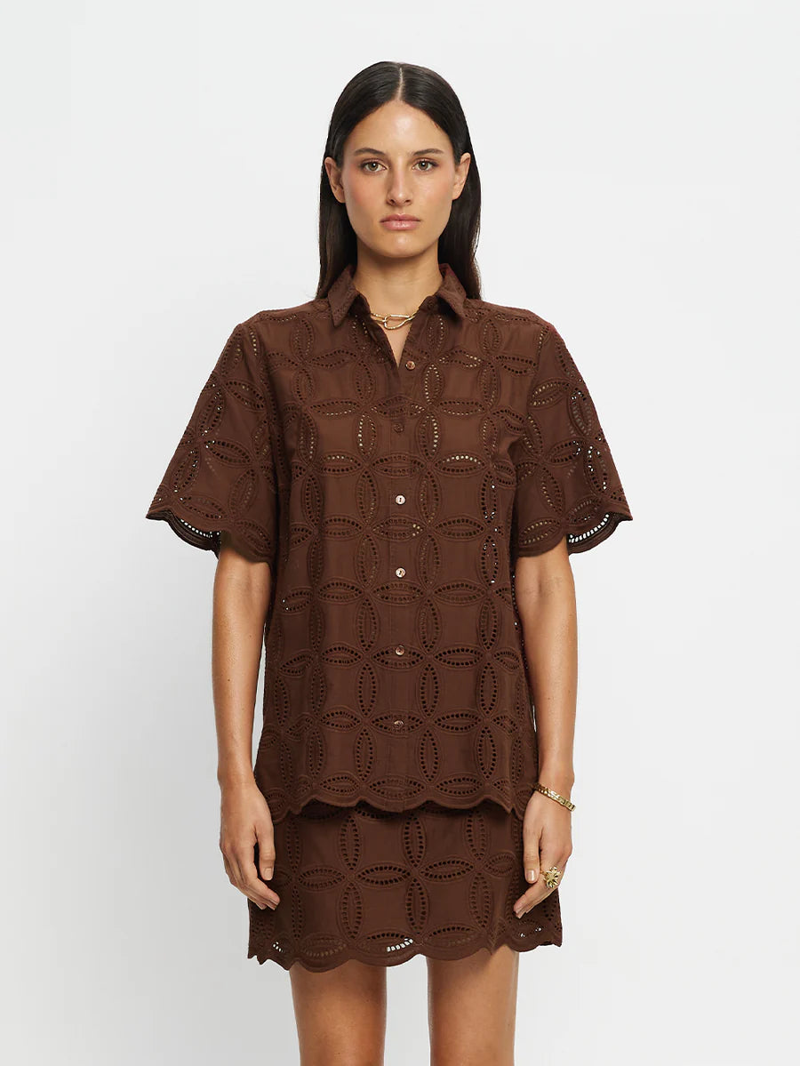 KIVARI - RIO SHIRT (MOCHA)
