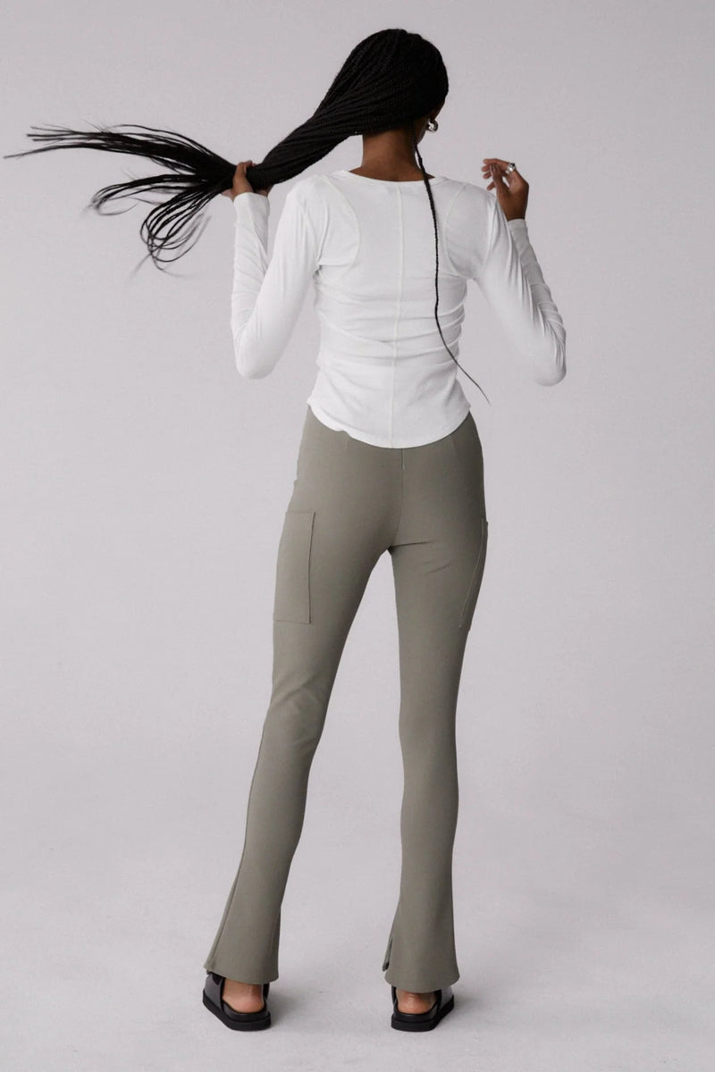 V Front Flare Ponte Pant