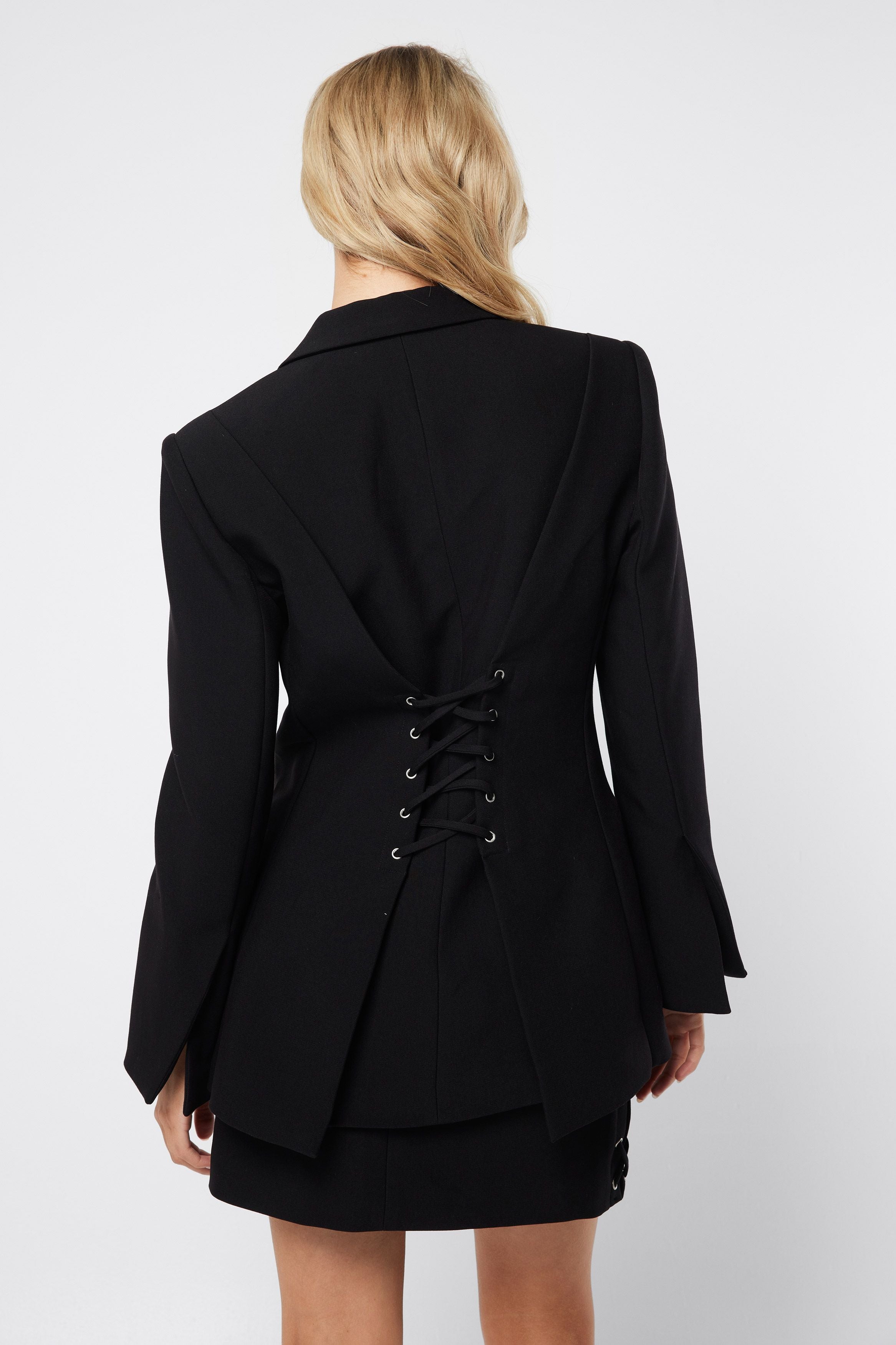 Elysian Collective Mossman Quiet Renewal Blazer Black