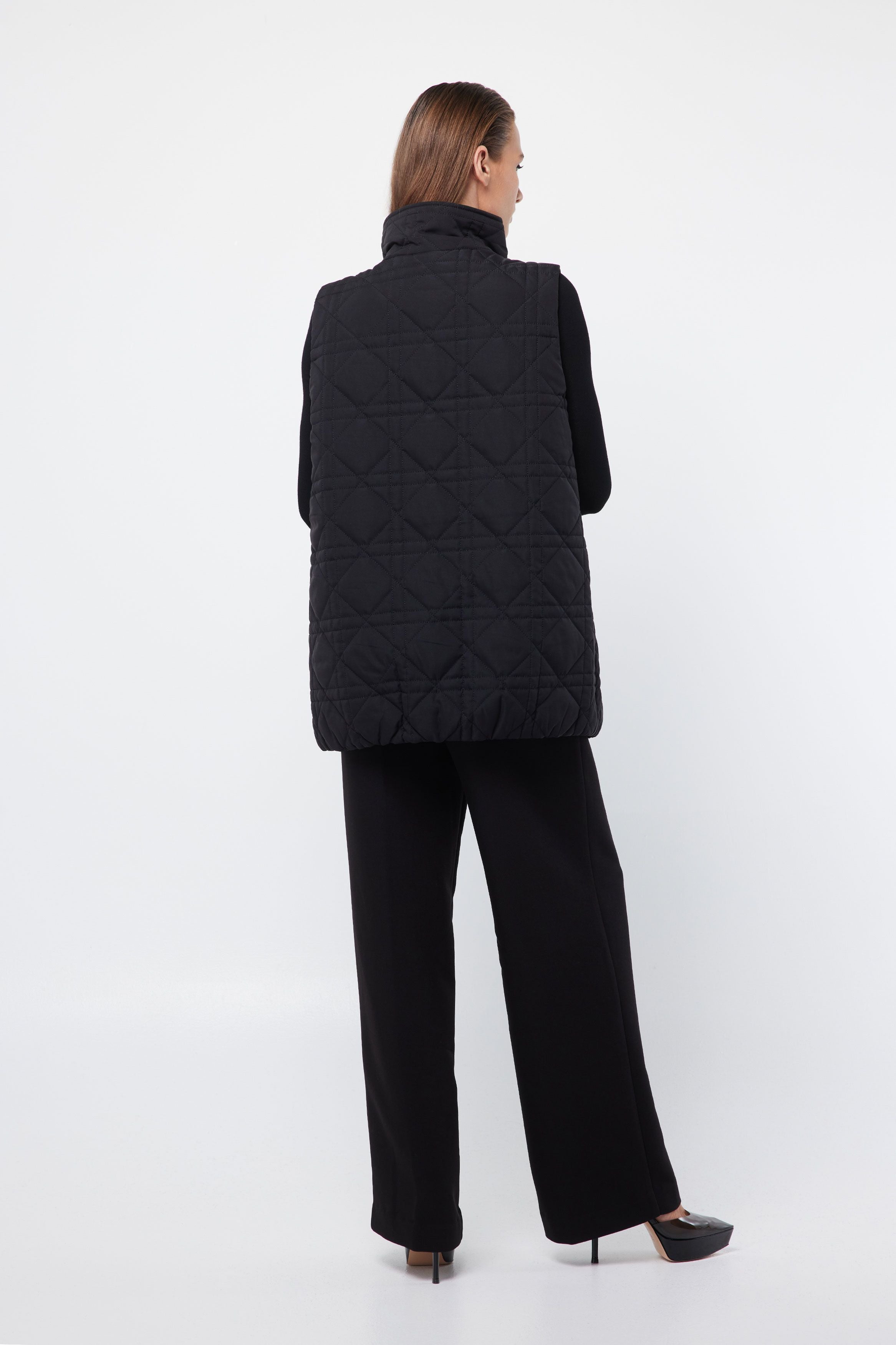 Elysian Collective Mossman Untraceable Vest Black