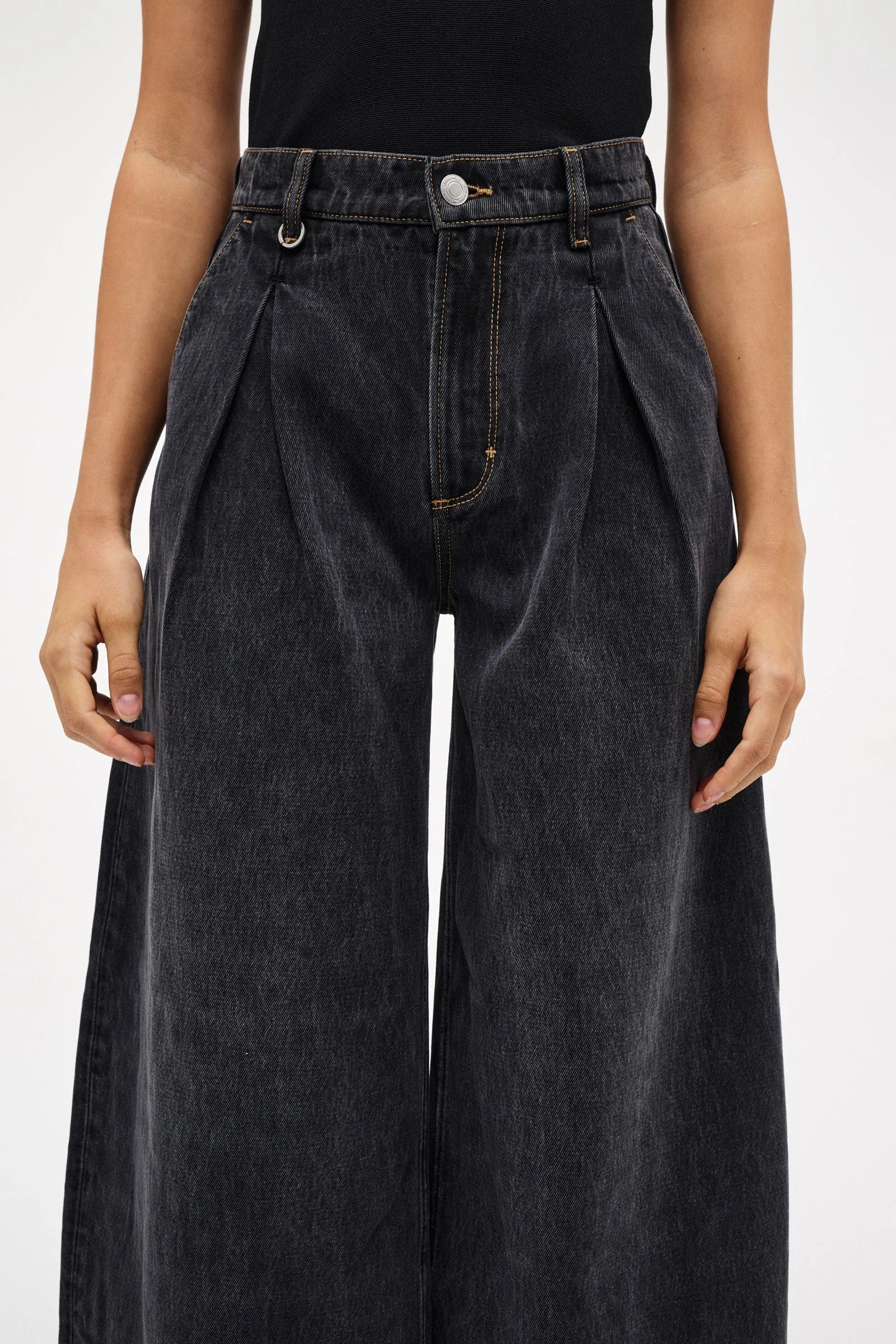 Elysian Collective Neuw Denim Mimi Super Barrel Cosmos