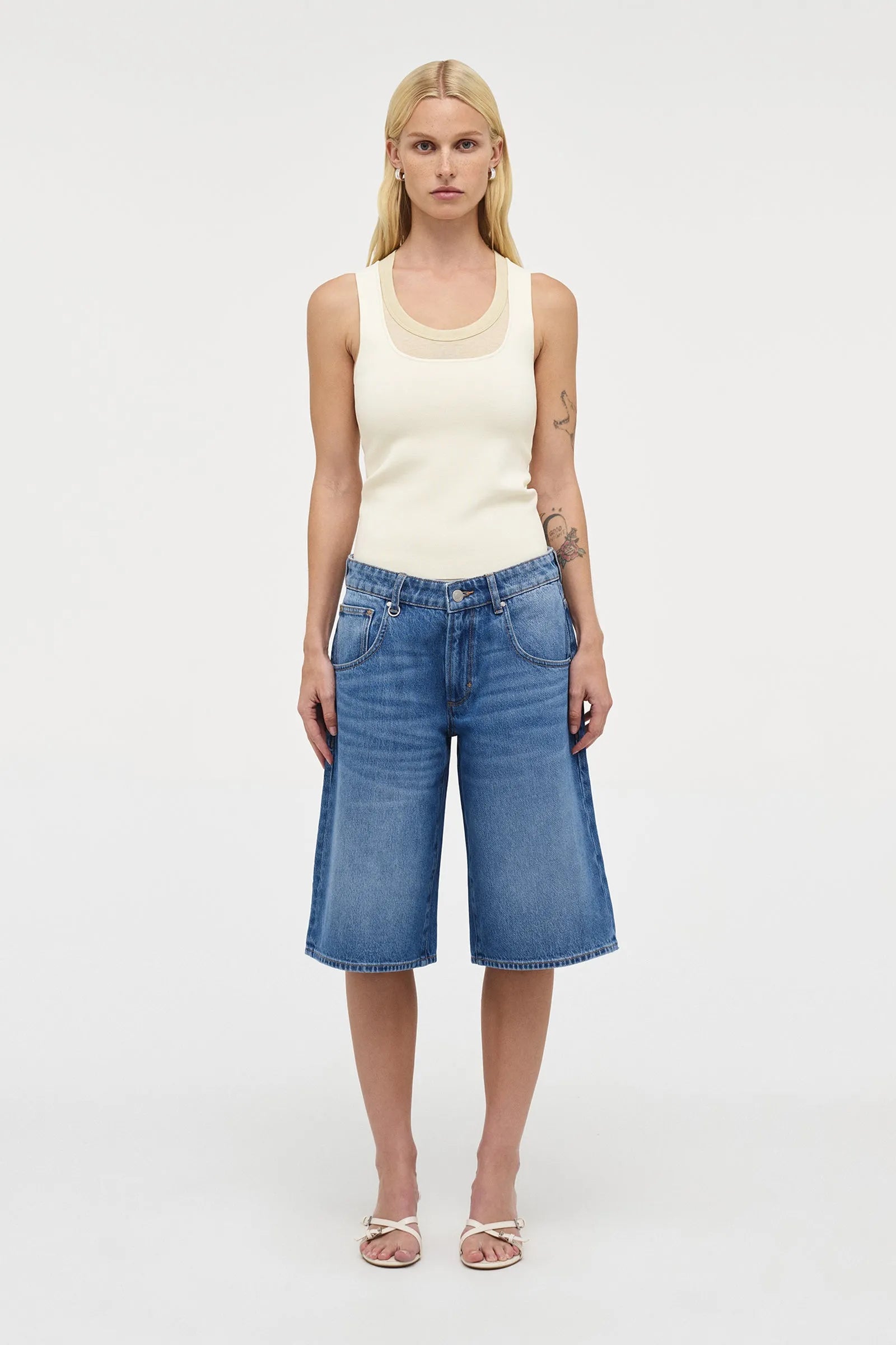 Elysian Collective Neuw Denim Sara Jort Mesmerise
