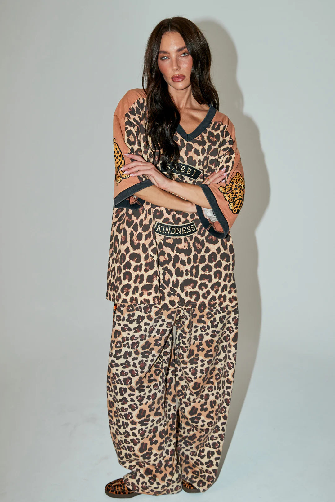 SABBI - THE SABBI KINDNESS OVERSIZED TEE