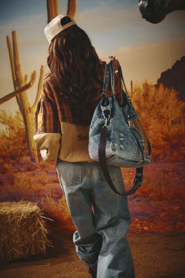 Elysian Collective Sabbi The No Bull Overnight Bag