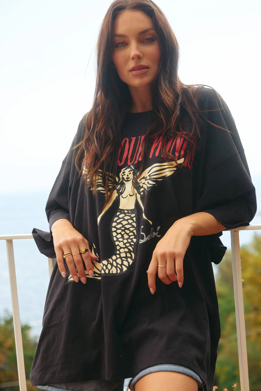 Elysian Collective Sabbi The Very Oversized Find Your Wings Tee Black