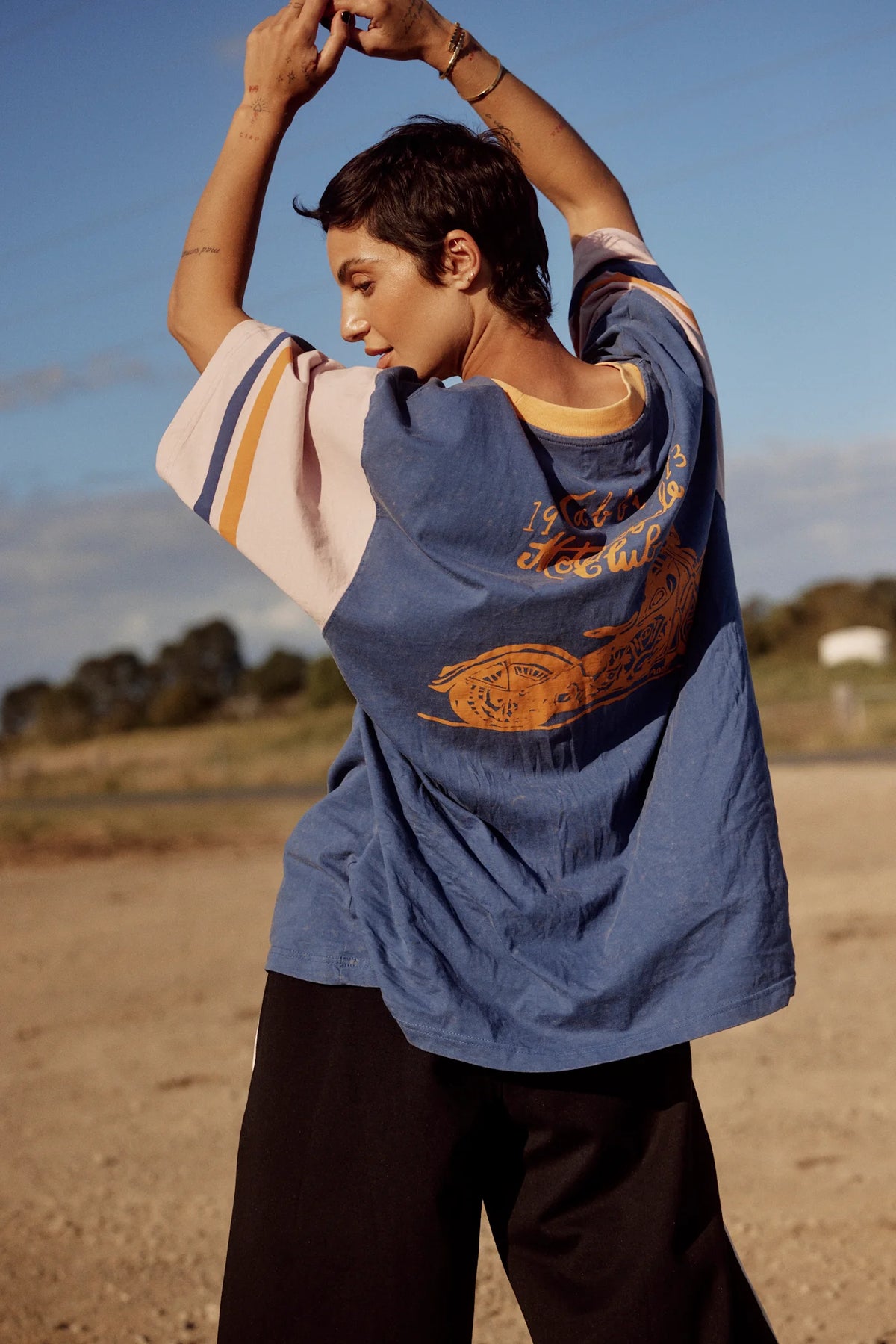 Elyisan Collective Sabbi The Very Oversized Roses And Tattoo Tee