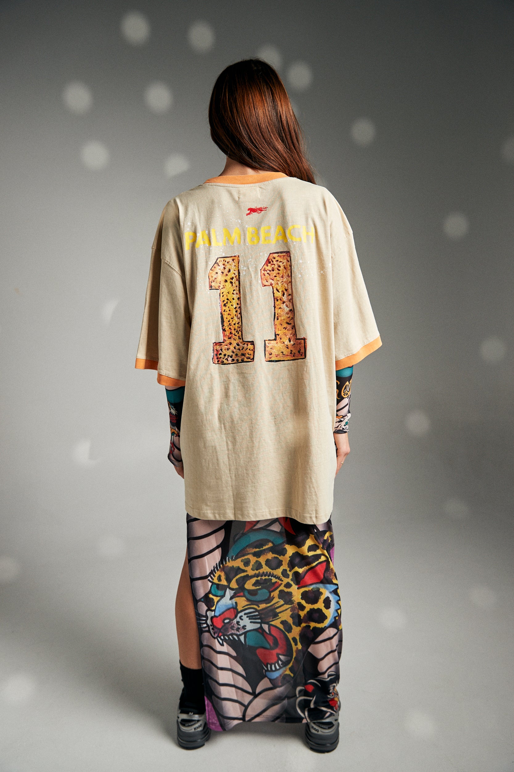 Elysian Collective Sabbi The Very Oversized Run Club Tee Sand