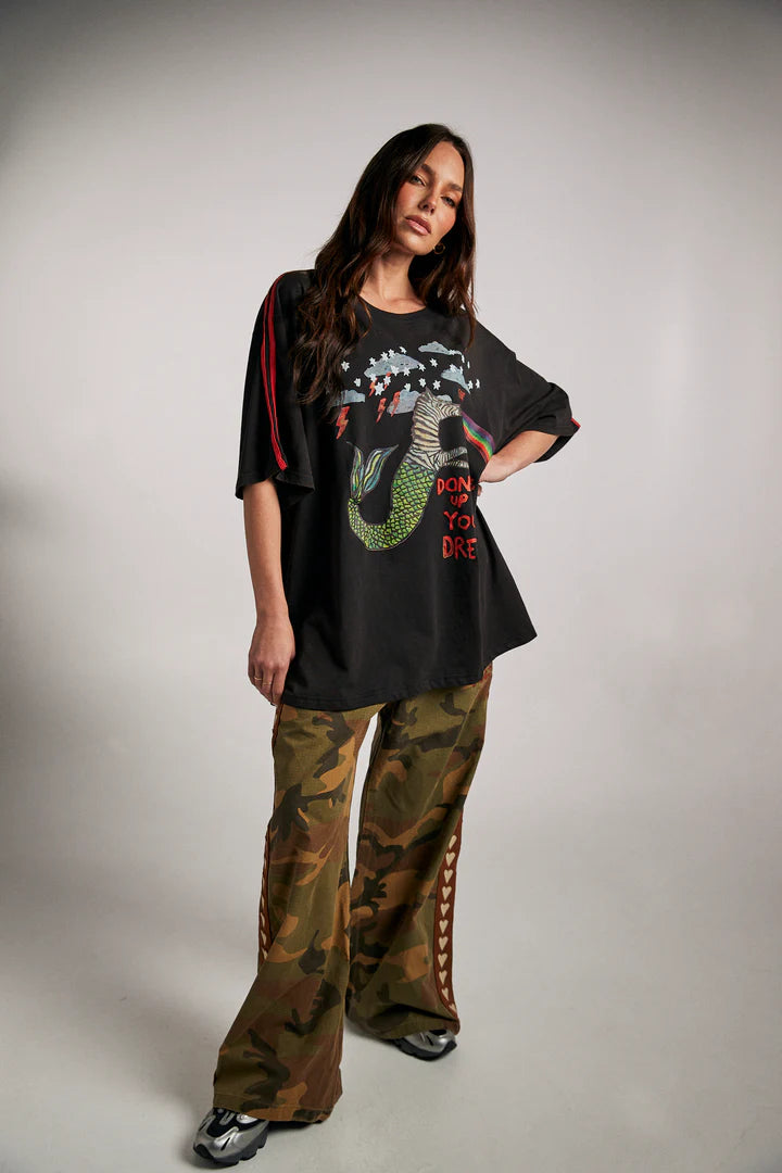 Elysian Collective Sabbi The Very Oversized Zebra Dreams Tee Black