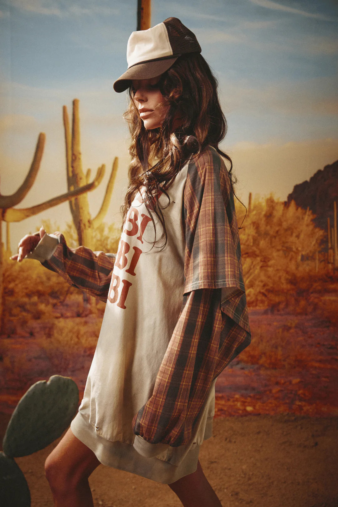 Elysian Collective Sabbi The Vintage Roadhouse Long Sleeve Tee