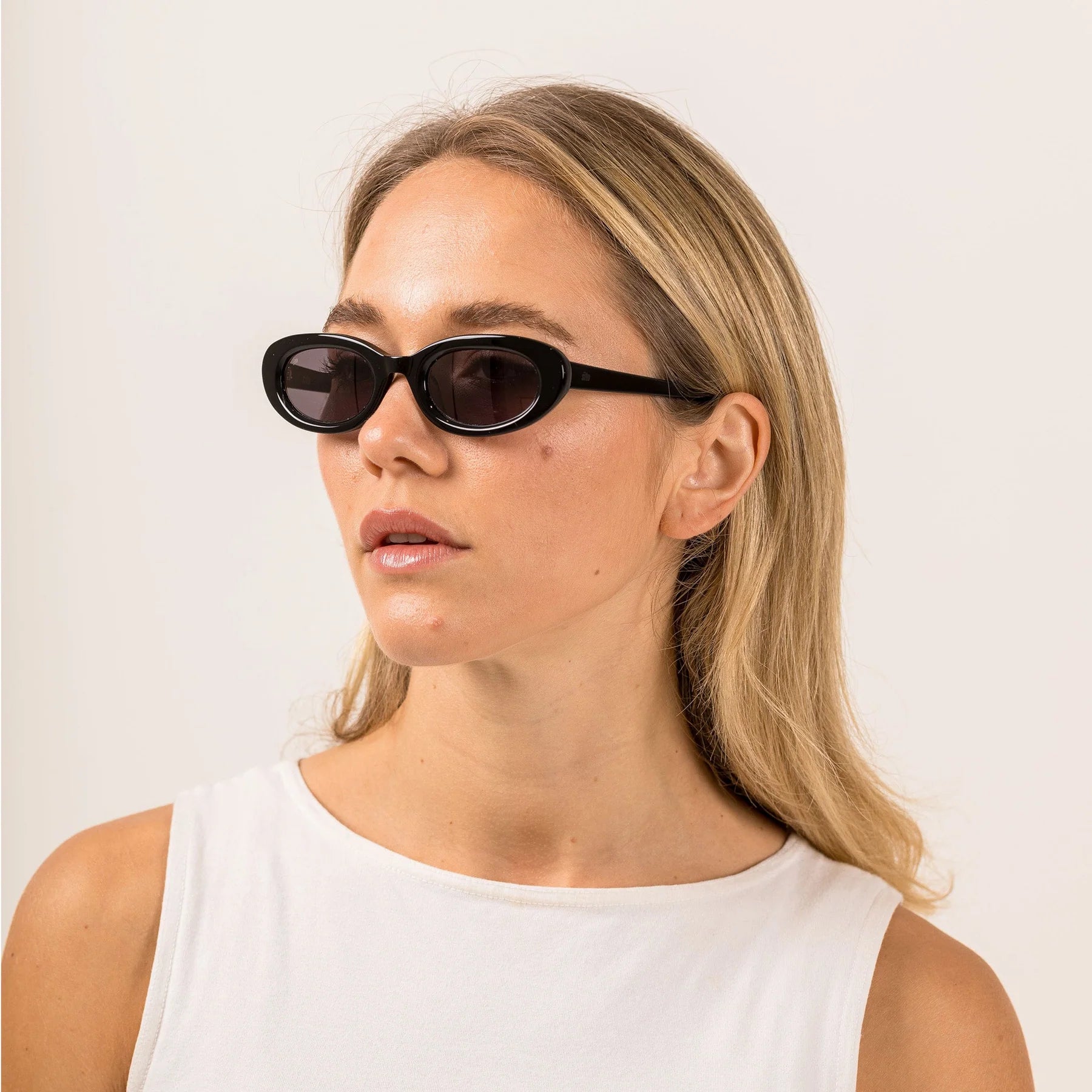 Elysian Collective Sito Shades Lourdes Black