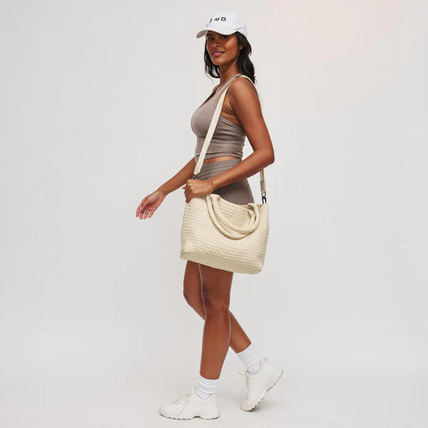 Elysian Collective Sky's The Limit Medium Tote Cream