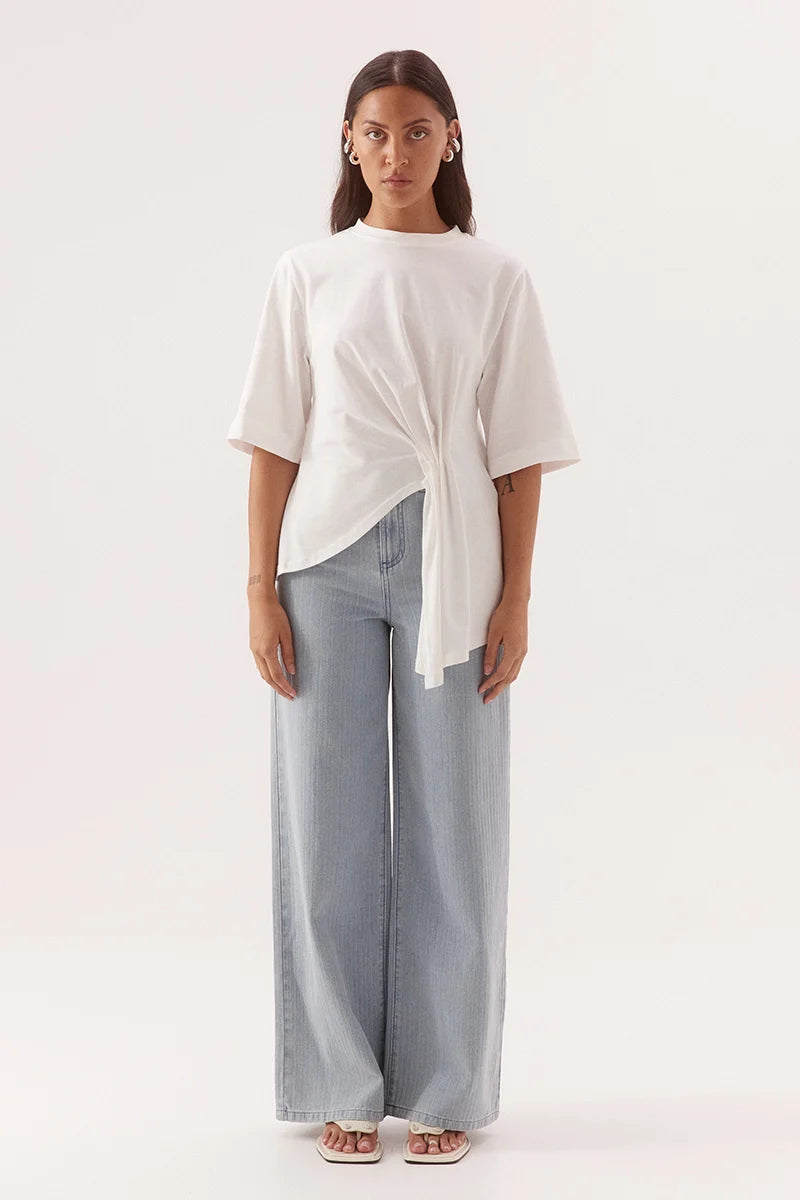 Elysian Collective Sovere Studio Sohvi Tee Chalk