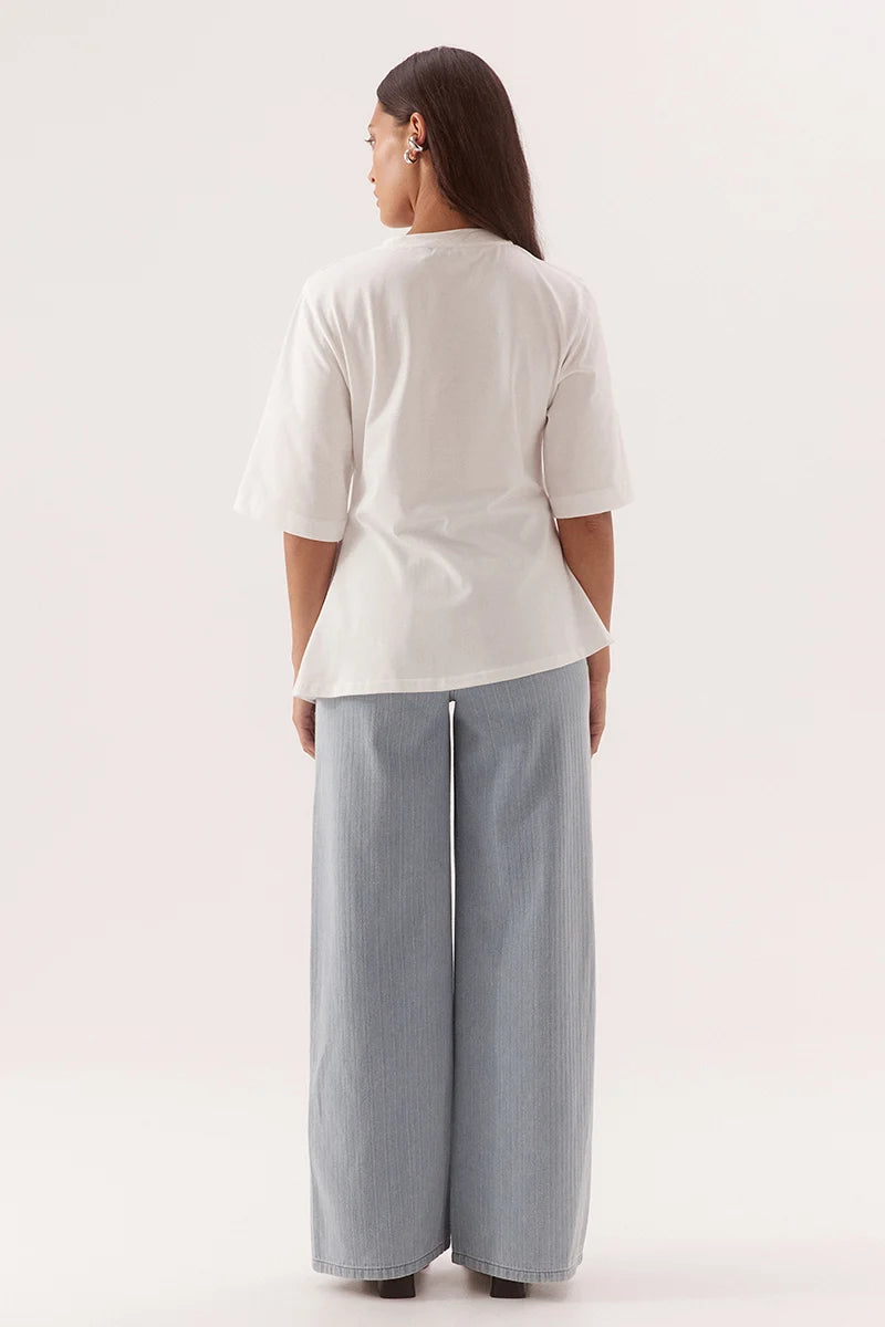 Elysian Collective Sovere Studio Sohvi Tee Chalk