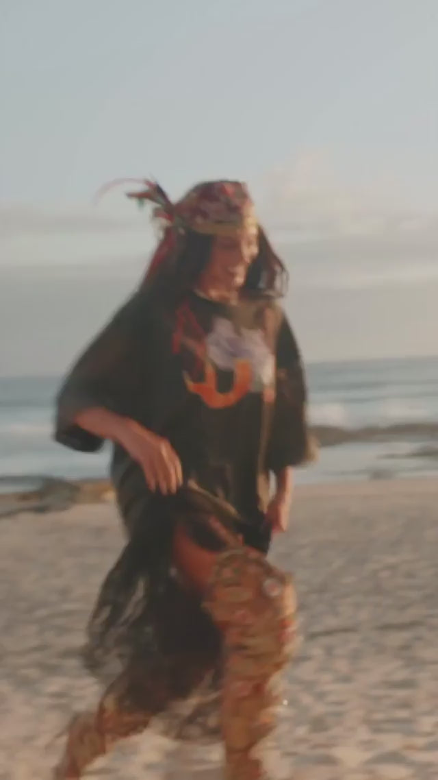 Elysian Collective Sabbi The Chase Your Dreams Lace Tee Black