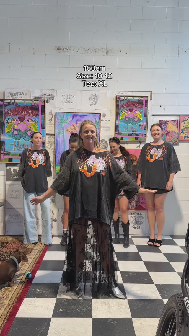 Elysian Collective Sabbi The Chase Your Dreams Lace Tee Black