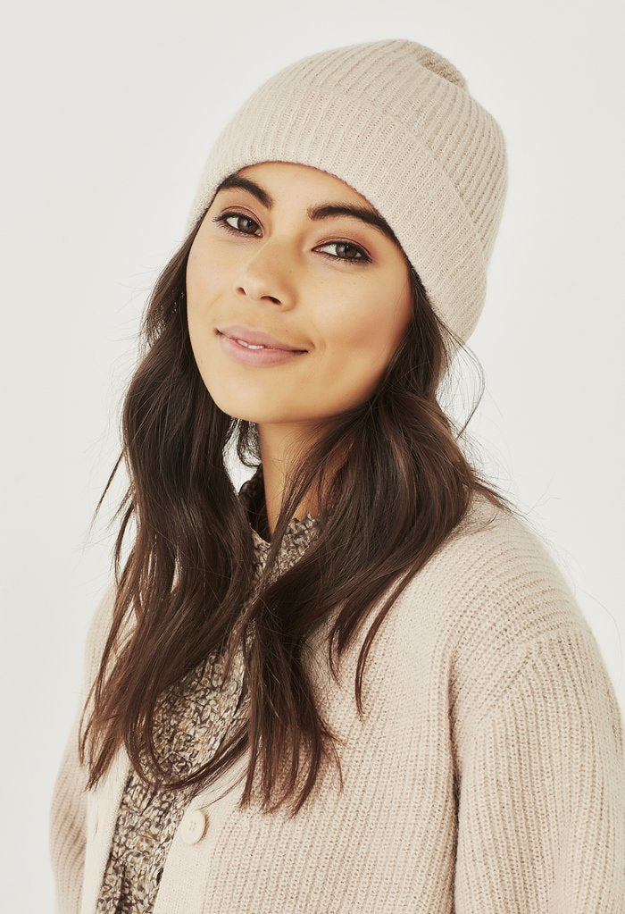 REMAIN - HARPER BEANIE (SAND)