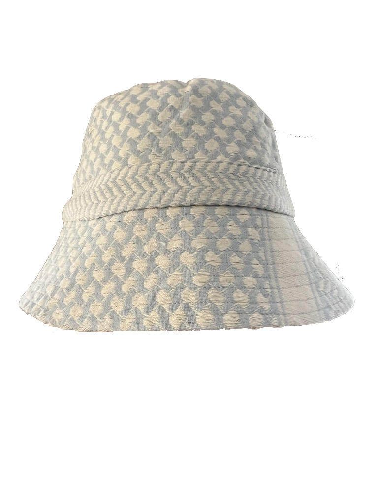 elysian_collective_cecile_copenhagen_summery_copenhagen_macca_hat_blue/white