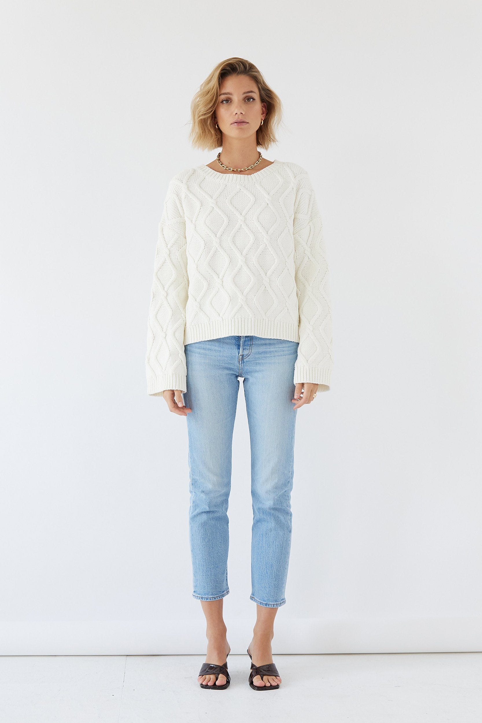 SOVERE  / STUDIO - INFINITE KNIT (WINTER WHITE)