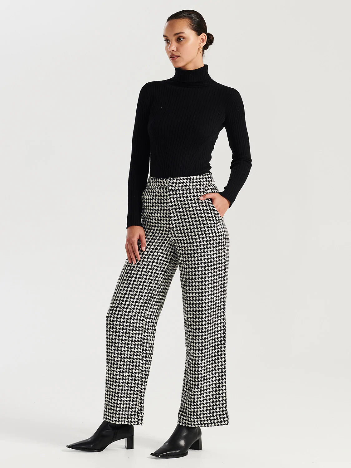 Elysian Collective Ena Pelly Bella Woven Pants Houndstooth