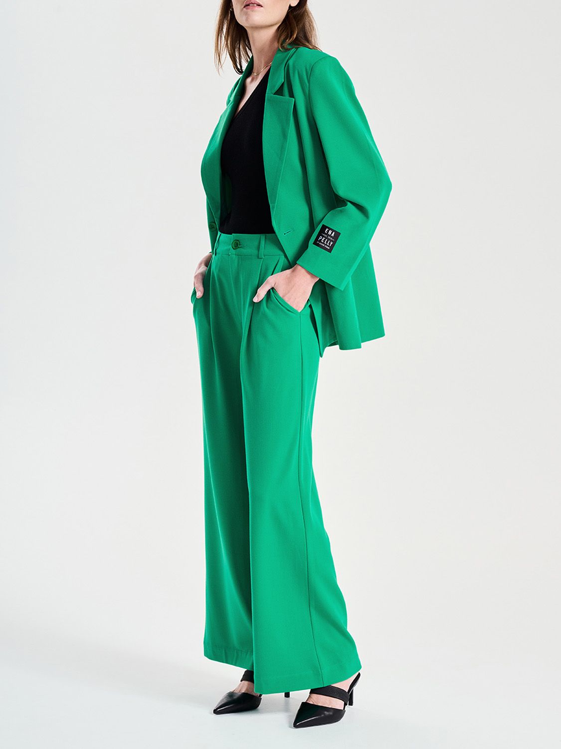 Elysian Collective Ena Pelly Jolie Blazer Evergreen