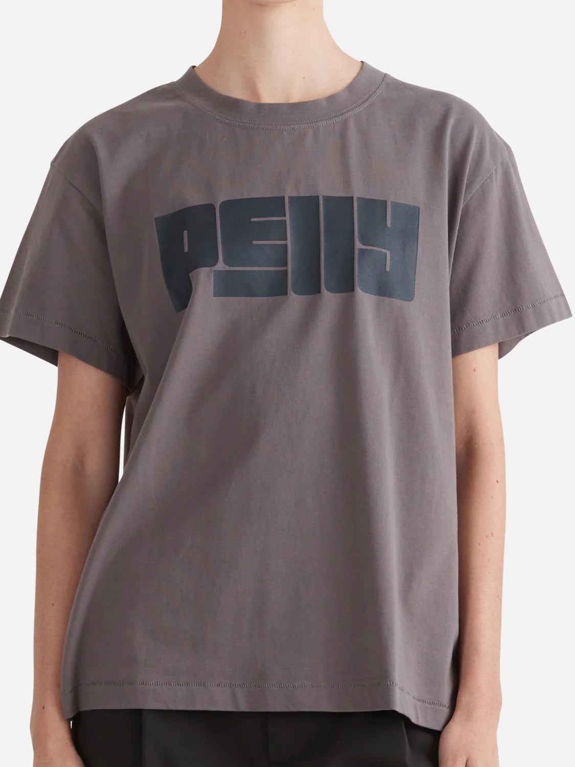 ENA PELLY - Text Tee (Charcoal)